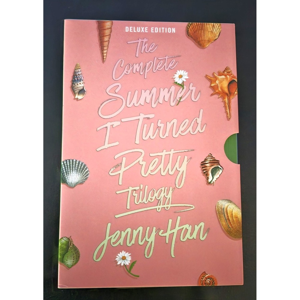 The Complete Summer I Turned Pretty Trilogy (Deluxe Boxed Set)